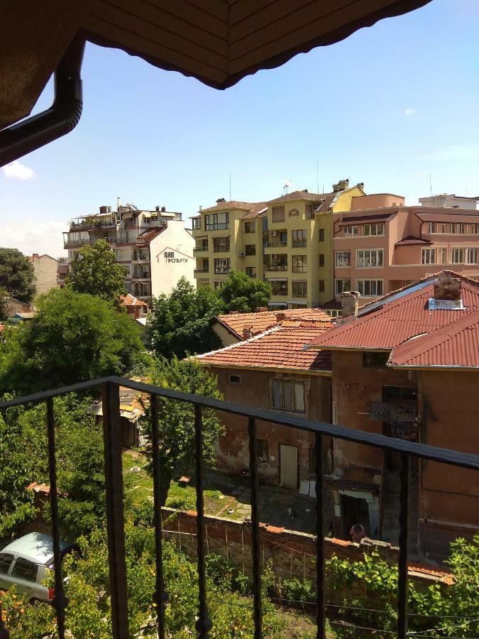 Roots Hotel And Wine Bar بلوفديف المظهر الخارجي الصورة